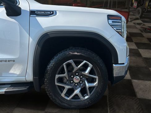 Certified 2025 GMC Sierra 1500 SLT w/ SLT Premium Plus Package AWD/4WD image 11