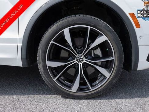 Used 2022 Volkswagen Tiguan SEL R-Line image 11