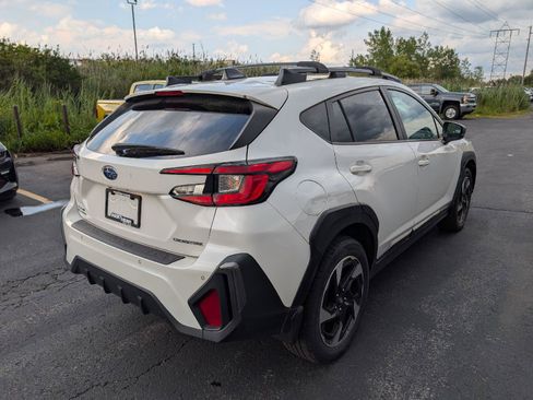 Used 2024 Subaru Crosstrek 2.5i Limited AWD/4WD image 7
