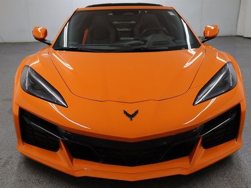 Used 2024 Chevrolet Corvette Z06 RWD image 2