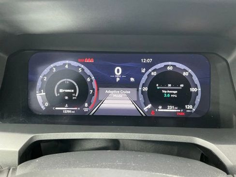 Used 2024 Toyota Tacoma TRD Off-Road image 23