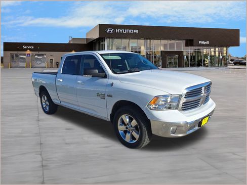 Used 2019 RAM 1500 Big Horn image 7