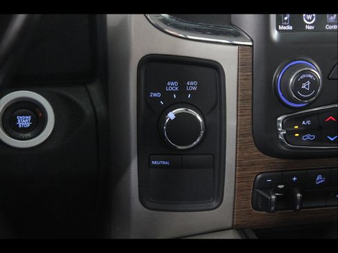 Used 2017 RAM 2500 Laramie w/ Snow Chief Group image 15