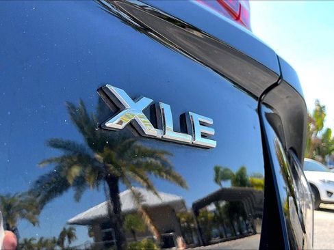Used 2021 Toyota Prius Prime XLE w/ Carpet Mat Package (TMS) FWD image 24