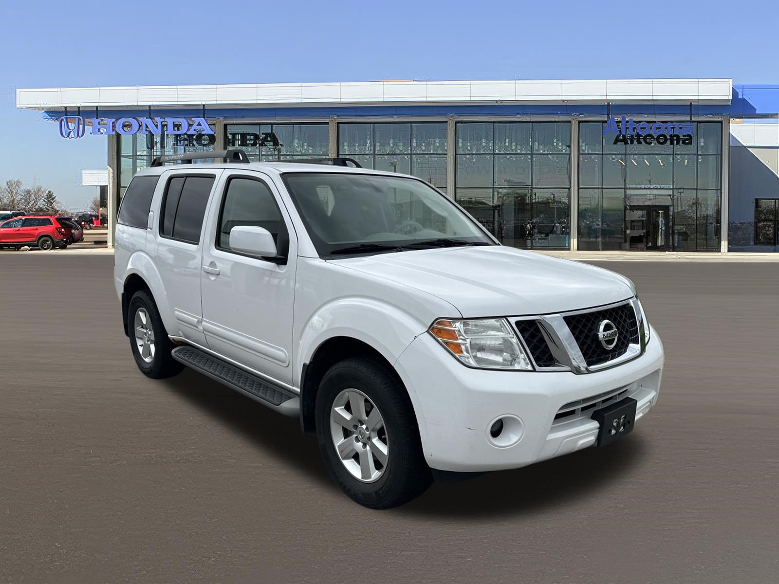 Used 2012 Nissan Pathfinder SV AWD/4WD image 6