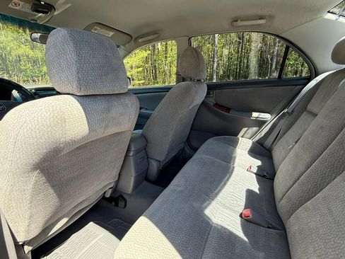 Used 2004 Toyota Corolla S FWD image 12