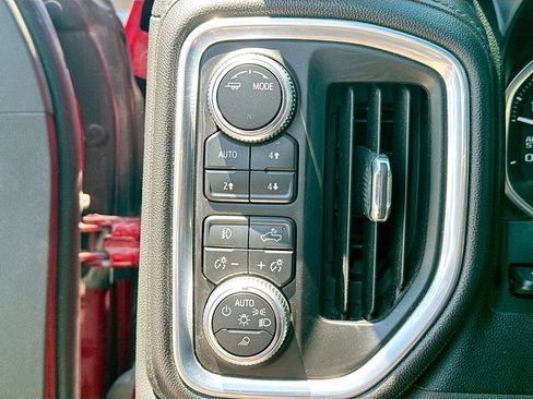 Used 2020 GMC Sierra 1500 Denali w/ Technology Package AWD/4WD image 21