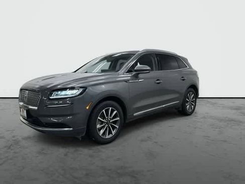 Used 2022 Lincoln Nautilus FWD image 8
