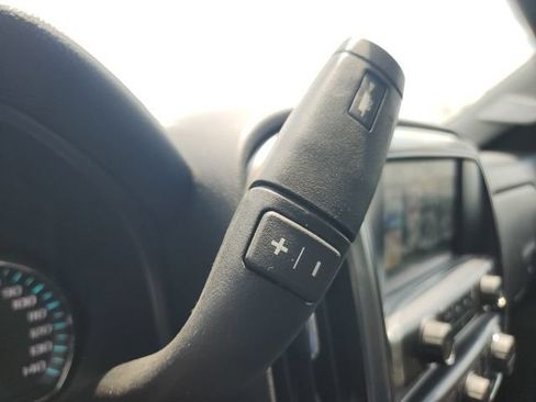 Used 2018 Chevrolet Silverado 1500 LT w/ Texas Edition RWD image 33