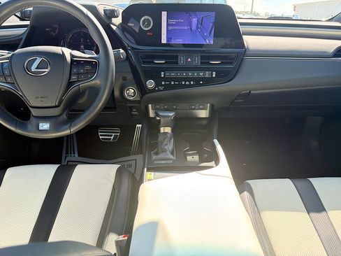 Used 2023 Lexus ES 350 F Sport w/ Accessory Package (Z2) image 19