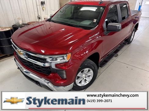 Used 2023 Chevrolet Silverado 1500 LT image 32