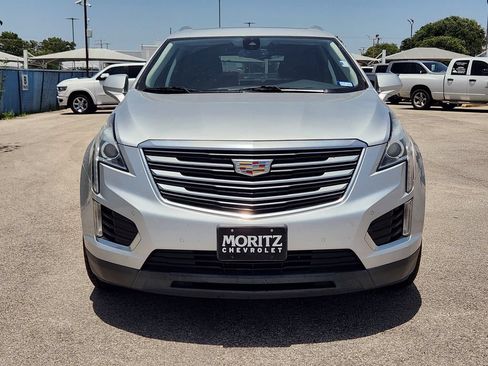 Used 2017 Cadillac XT5 Luxury w/ Driver Awareness Package FWD image 2