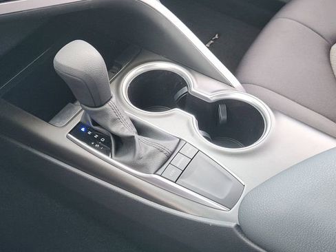 Used 2024 Toyota Camry LE image 18