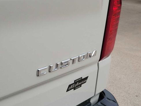 Used 2026 Chevrolet Silverado 1500 Custom image 11