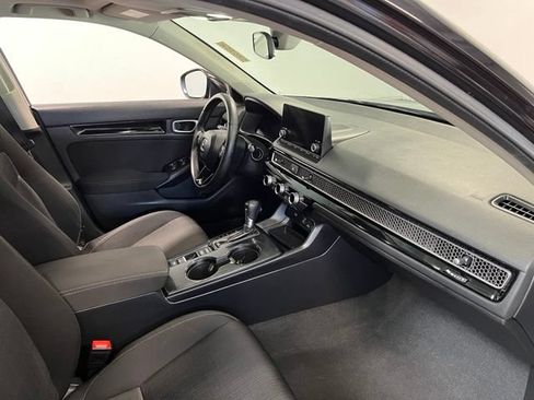 Used 2023 Honda Civic EX image 11