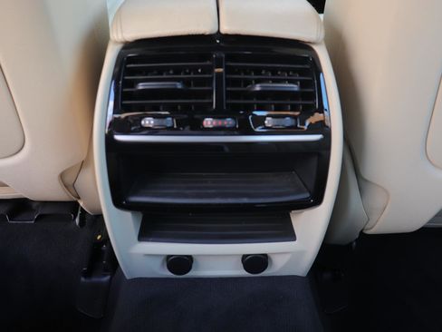 Used 2018 BMW 530i w/ Premium Package image 16