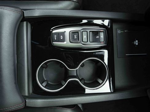 Certified 2025 Honda Ridgeline Black Edition image 28
