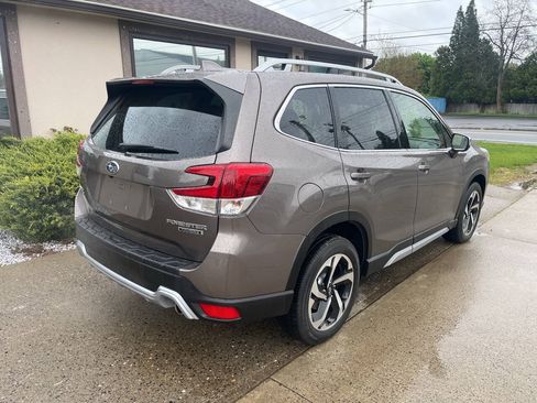 Used 2023 Subaru Forester Touring w/ Popular Package #3 AWD/4WD image 2