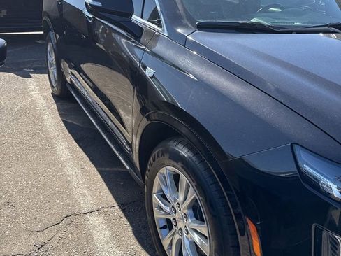 Certified 2023 Cadillac XT6 Luxury FWD image 5