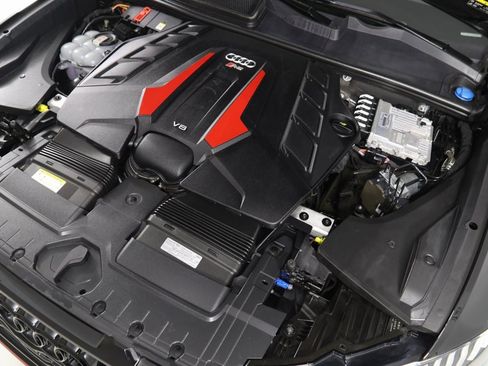 Used 2023 Audi RS Q8 AWD/4WD image 26