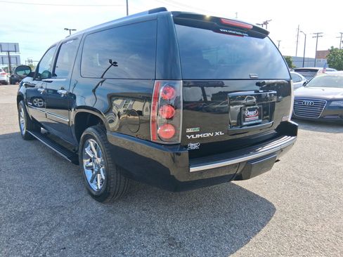 Used 2012 GMC Yukon XL Denali AWD/4WD image 7