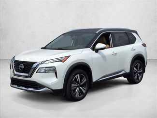 Used 2021 Nissan Rogue Platinum FWD video 4