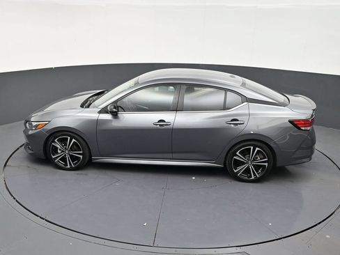 Used 2022 Nissan Sentra SR w/ Electronics Package FWD image 14