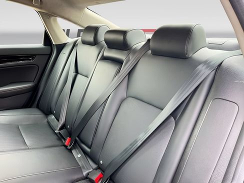 Used 2024 Honda Civic Touring image 26