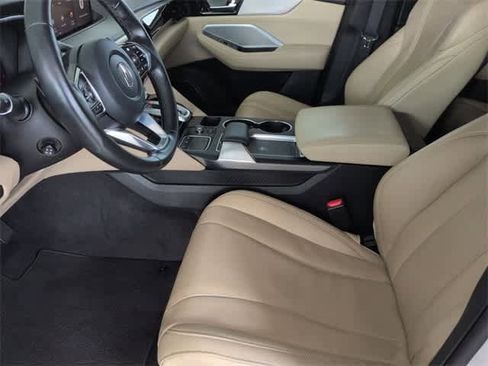 Certified 2023 Acura MDX w/Technology Package image 17