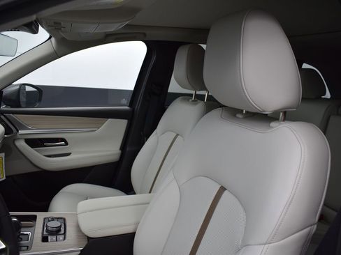 New 2026 MAZDA CX-90 Plug-In Hybrid w/ Premium Plus image 12