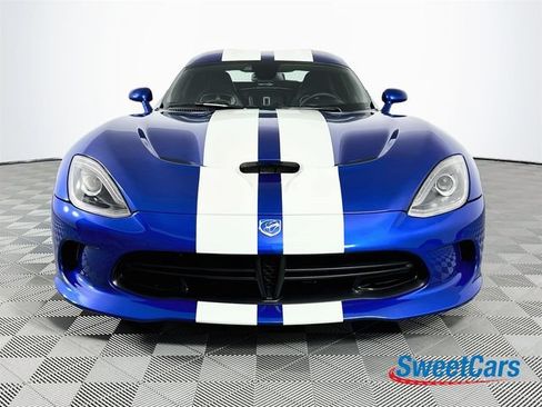 Used 2013 SRT Viper GTS w/ GTS Laguna Interior Pkg RWD image 2
