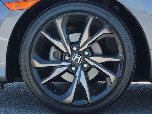 Used 2020 Honda Civic Sport image 8