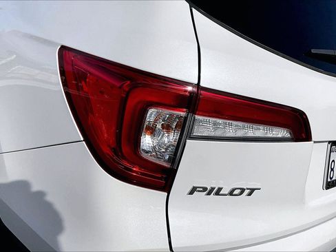 Used 2022 Honda Pilot Special Edition image 30