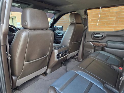 Used 2019 GMC Sierra 1500 Denali w/ Denali Ultimate Package AWD/4WD image 14