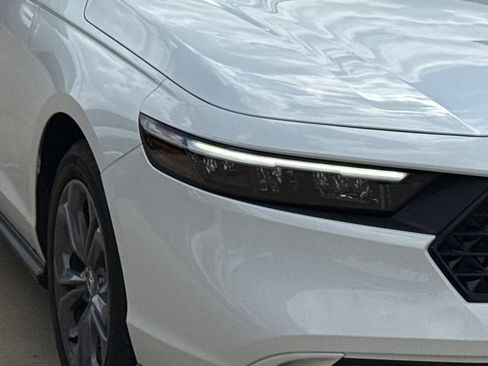 Used 2024 Honda Accord EX image 5