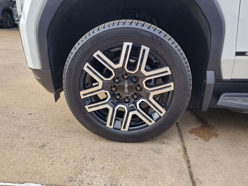 New 2026 GMC Sierra EV Elevation image 52