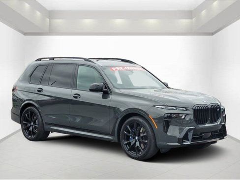Used 2026 BMW X7 M60i AWD/4WD image 1