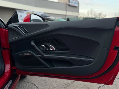 Used 2018 Audi R8 V10 image 36