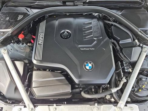 Used 2024 BMW 430i Convertible w/ M Sport Package RWD image 22