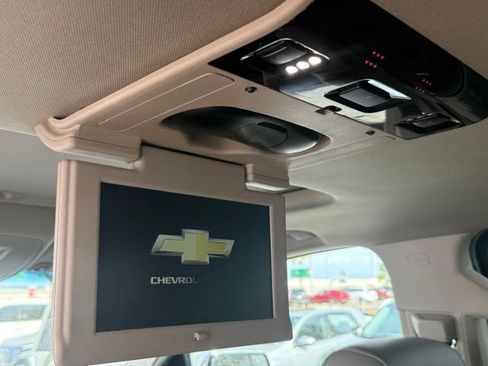 Used 2019 Chevrolet Tahoe Premier AWD/4WD image 23