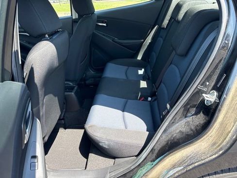 Used 2018 Toyota Yaris iA FWD image 10
