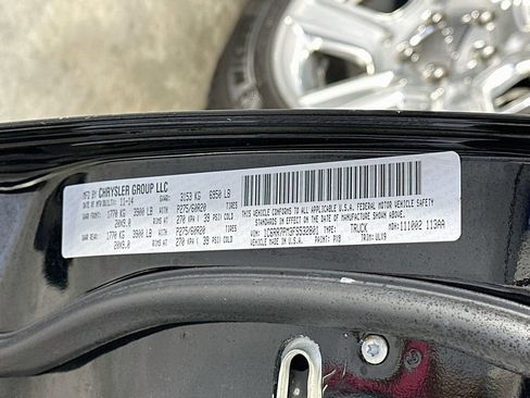 Used 2015 RAM 1500 Limited AWD/4WD image 36