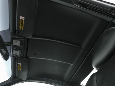 Used 2006 Lexus SC 430 Convertible image 46