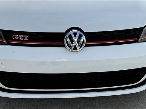 Used 2016 Volkswagen GTI SE w/ Lighting Package (SEL) image 27