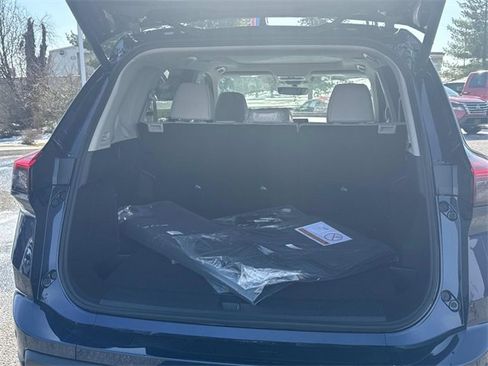 New 2026 Nissan Rogue SV image 13