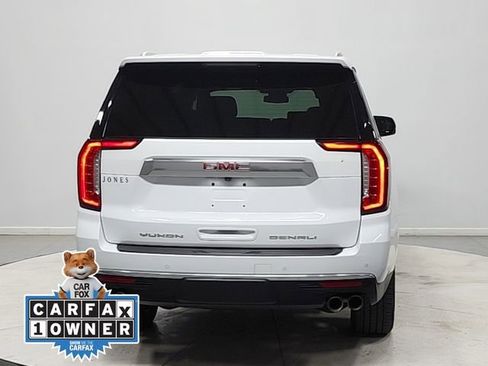 Used 2023 GMC Yukon XL Denali AWD/4WD image 6