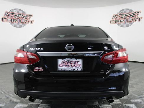 Used 2018 Nissan Altima 2.5 SL w/ 2.5 SL Technology Package image 6