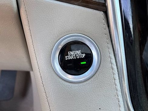 Used 2019 Cadillac Escalade Luxury RWD image 26