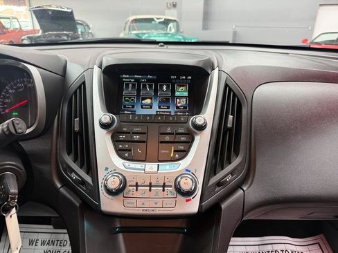 Used 2013 Chevrolet Equinox LT FWD image 19