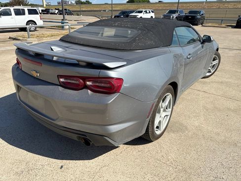 Used 2020 Chevrolet Camaro LT RWD image 10